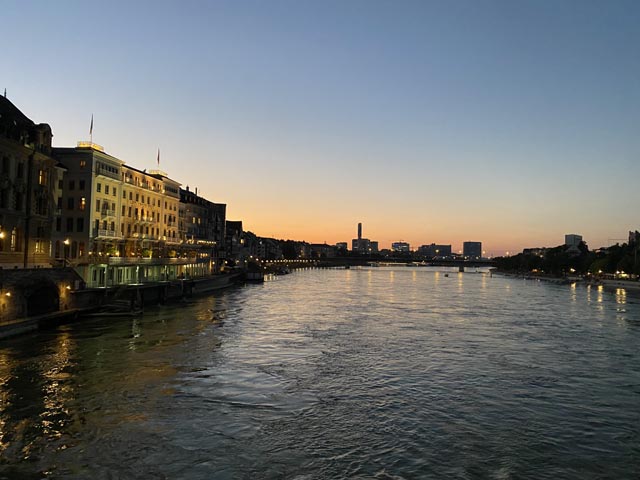 Abendstimmung in Basel. Foto: zVg
