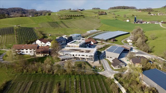 Baustellen-Ansicht, aufgenommen mit der Drohne im April 2021. Foto: FIBL, Thomas Alföldi