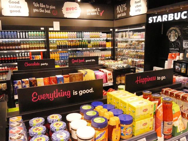 800 Artikel auf 30 Quadratmetern bietet der «Avex express» am Bahnhof. Foto: Jörn Kerckhoff