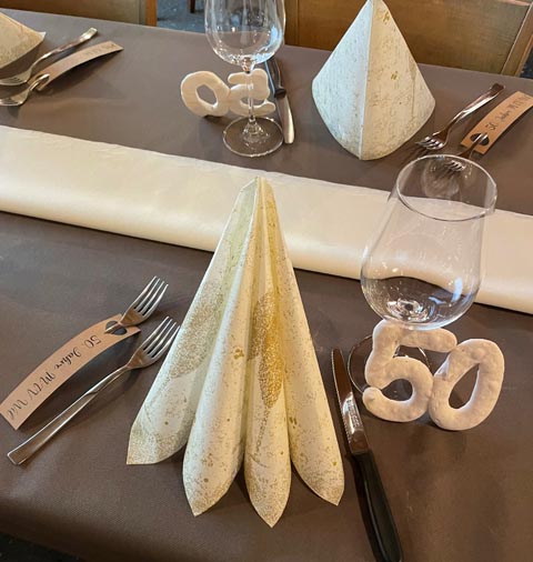 Passende Tischdekoration. Foto: Christian Weber