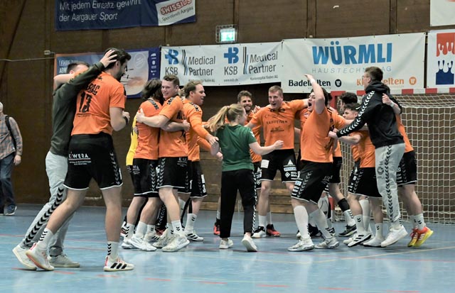 Jubel über den erkämpften Punkt. Foto: Christine Steck