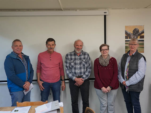 Der Vorstand (von links): Werner Habermacher, Guido Treier, Karl Bircher, Trix Lenzin und Susanne Häfliger. Foto Hans Böller