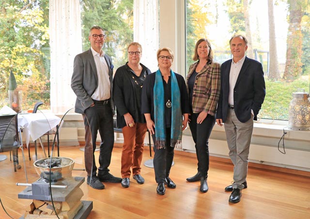 Bild (von links): Martin Sonderegger, Ute Dahm, Walburga Kunz, Silke Bader und Hanspeter Flury. Foto: zVg