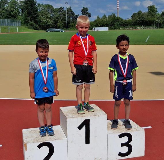 Die Jüngsten auf dem Podest. Foto: zVg