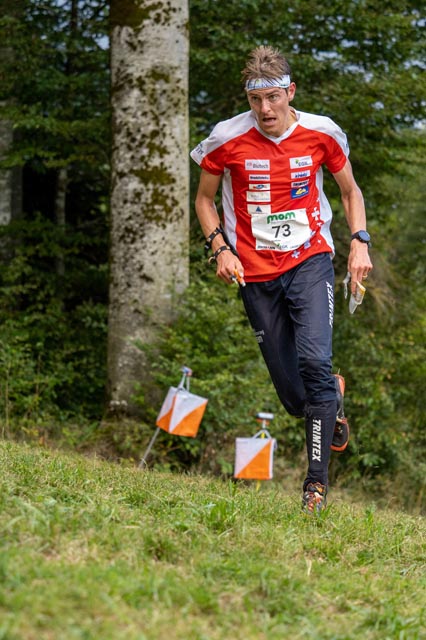 Matthias Kyburz an den Schweizer Meisterschaften über die Mitteldistanz. Foto: Copyright Swiss Orienteering / Hanspeter Schenk