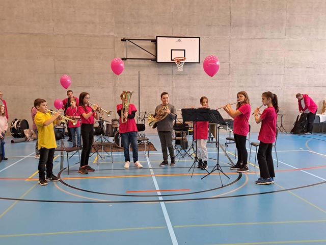 Der Anlass war eine Mischung aus Musikmesse und Konzert. Foto: zVg