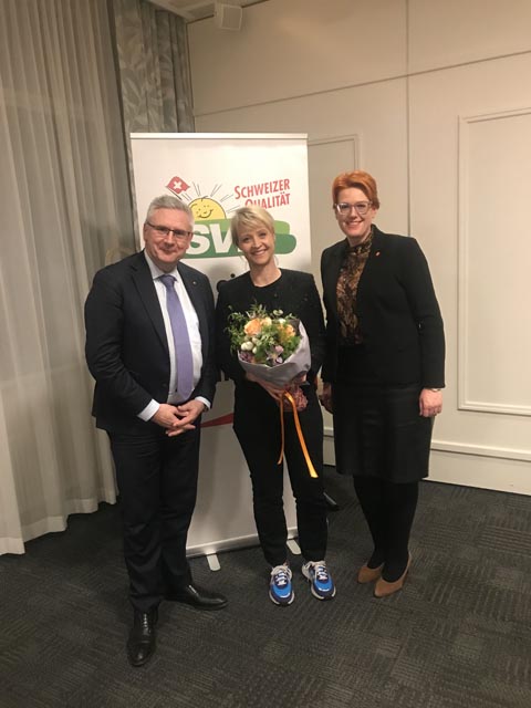 Parteipräsident Andreas Glarner, Parteisekretärin Barbara Borer, Fraktionspräsidentin Désirée Stutz. Foto: zVg