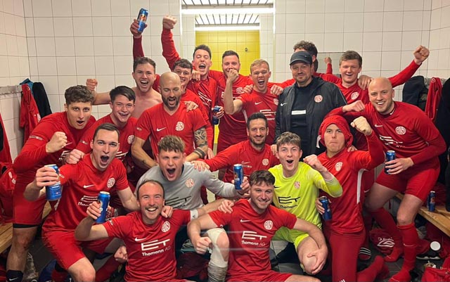 Freude über den klaren Sieg im Derby. Foto: zVg