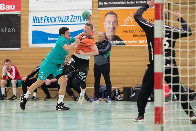 Ein gerechtes Unentschieden stand am Ende eines umkämpften Spiels. Foto: Michi Mahrer