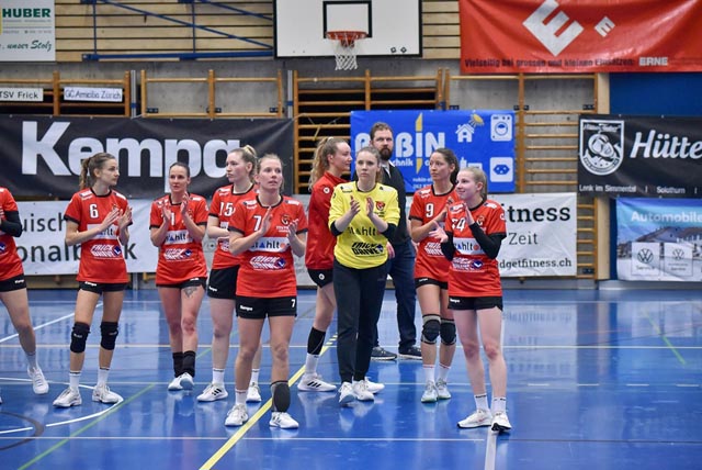 Trotz der Niederlage im letzten Spiel sind die Spielerinnen des TSV Frick zufrieden mit der zurückliegenden Saison. Foto: zVg