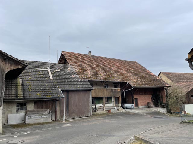 Die baufälligen Gebäude an der Moosgasse vor dem Abbruch. Foto: zVg