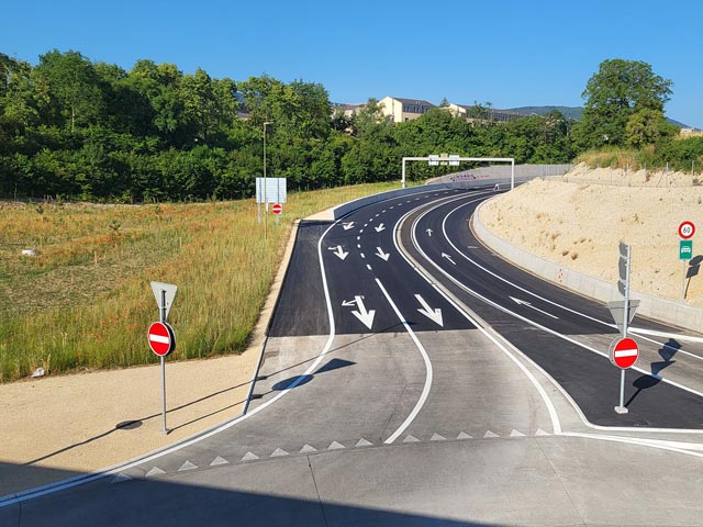 Sperrung der A18 Vollanschluss Aesch. Foto: zVg