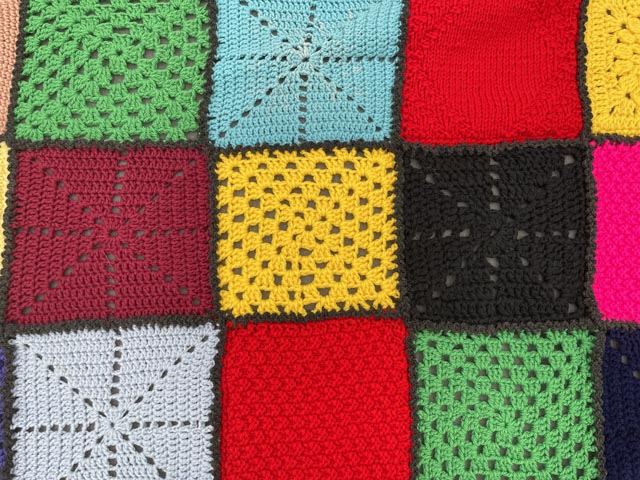 Aneinandergenäht können grosse Flächen entstehen. Foto: Andrea Worthmann