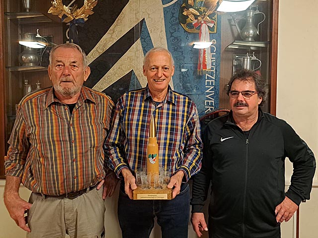 Das Siegertrio des jahresstichs. Foto: zVg