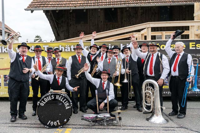 Die Fasnachtszunft «Oldies Hellikä» begleitet den Fasnachts-Gottesdienst 2024 musikalisch. Foto: zVg