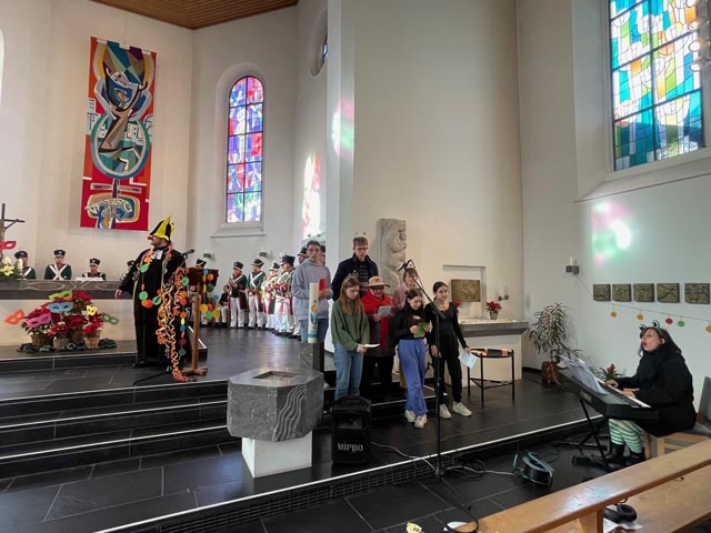 «Lass die Fasnacht in Dein Herz...» – Fasnachtsgottesdienst in Eiken. Foto: zVg