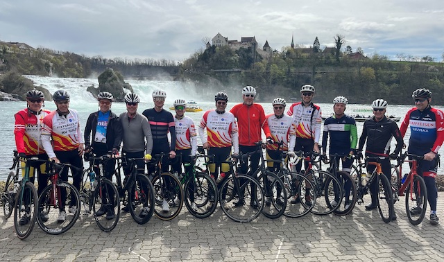 Traditionsfahrt des Radfahrvereins «Helvetia» Sulz führt zum Rheinfall