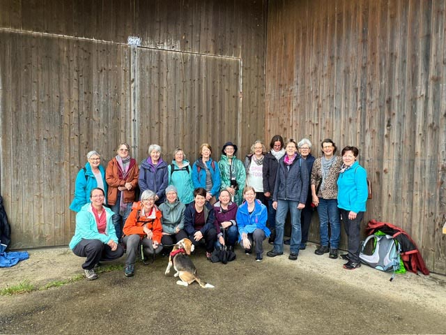 Frauenriege Zuzgen auf Maibummel. Foto: zVg