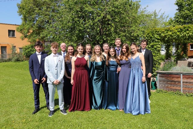 Die Konfirmandengruppe von Pfr. Matthias Jäggi. Foto: zVg