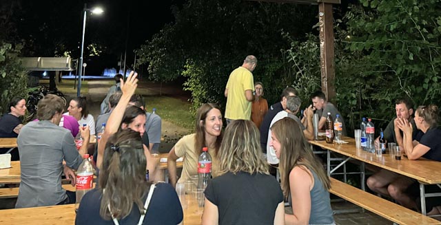 Gemütliches Beisammensein nach dem Turnier. Foto: Laura Büchi