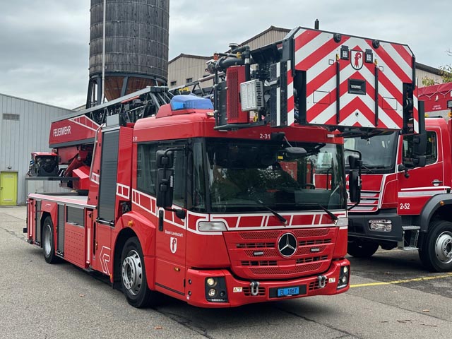 Die Drehleiter der Stützpunkt-Feuerwehr Reinach. Foto: zVg