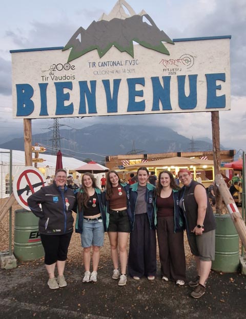 Die Jungschützen (von links): Sonja Biedermann, Michelle Schreiber, Fiona Schreiber, Julia Bamert, Marion Bamert und Melanie Gürbüz. Foto: zVg