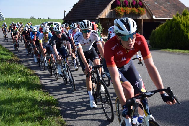 Unterwegs im Luzerner Hinterland mit Leader Karl Herzog an der Spitze. Foto: Markus Schenk