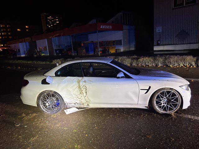 Am Unfallauto entstand Totalschaden.