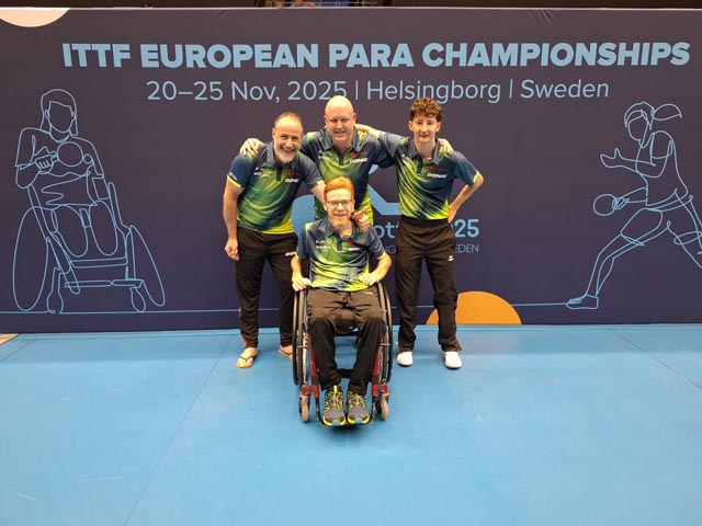 Silvio Keller (vorne Mitte) und Leon Schüep (rechts) reisen mit vielen positiven Erfahrungen heim. Foto: zVg