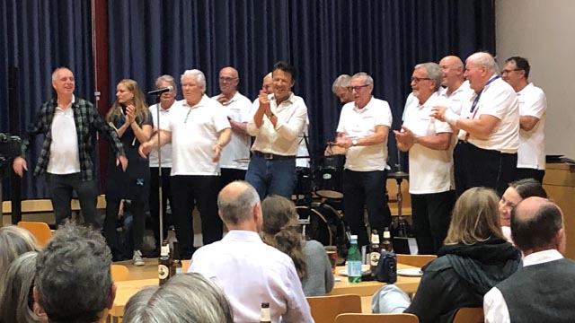 Auftritt des in Magden wohnhaften Sängers Mark Dean als besonderer Höhepunkt. Foto: Marcel Hahn, Magden