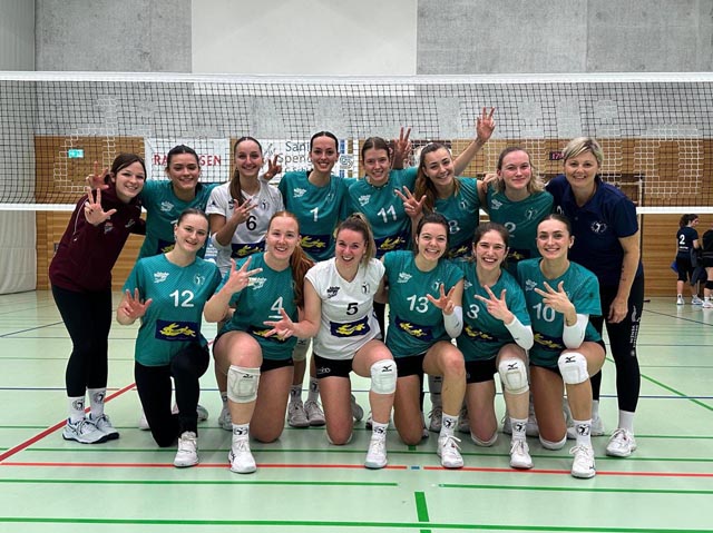 Grosser Jubel bei Volley Möhlin nach dem Sieg gegen VBC Langenthal