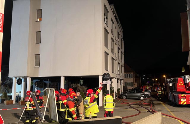 Windisch: Brand in Mehrfamilienhaus führt zu Evakuation