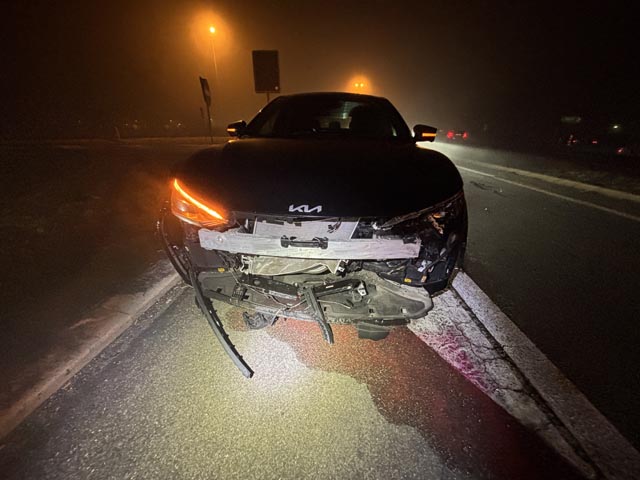 Bei einem Unfall in Hunzenschwil entstand erheblicher Sachschaden an beiden Autos, verletzt wurde aber niemand.