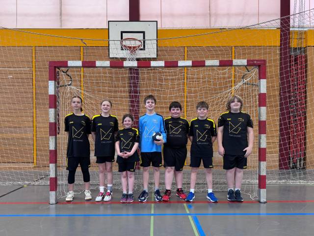 Die U13-Mannschaft der HSG Eiken schloss die Saison würdig ab. Foto: zVg  