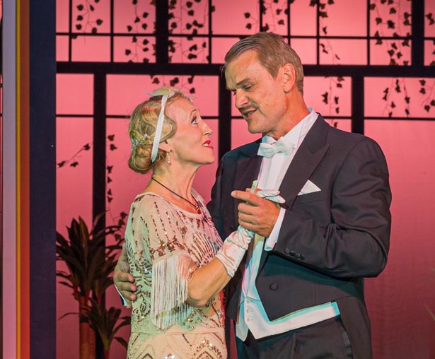 Fricktaler Bühne im Herbst 2024: Jeanne-Pascale Künzli und Peter Bernhard bei der Operette «Gräfin Mariza». Foto: zVg