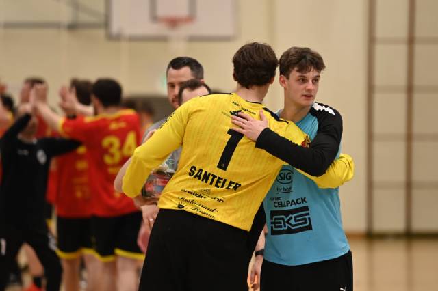 Die beiden Torhüter Robin Santeler und André Strauss (Kadetten) wurden als Best Player geehrt.