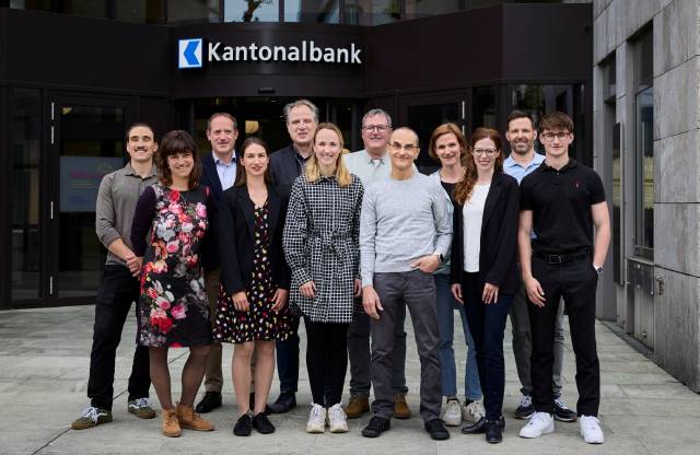 Die Fachjury und das Projektteam des AKB-Förderprogramms